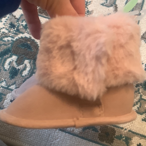 Carter’s Newborn Boots - Picture 6 of 7